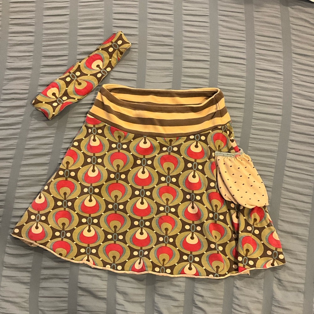 Beautiful Matilda Jane skirt w/ matching headband